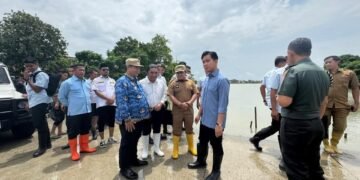 Tinjau Banjir di Bekasi, Wapres Pastikan Keselamatan dan Pendampingan Warga Terpenuhi