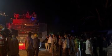 Polri Bergerak Cepat, Water Canon Dikerahkan Padamkan Kebakaran di Jalan Seringgu Merauke