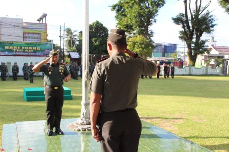 Pimpin Upacara 17-an dan Jam Komandan, Dandim 1310/Bitung Ingatkan Pam Personel dan Bijak Menggunakan Medsos