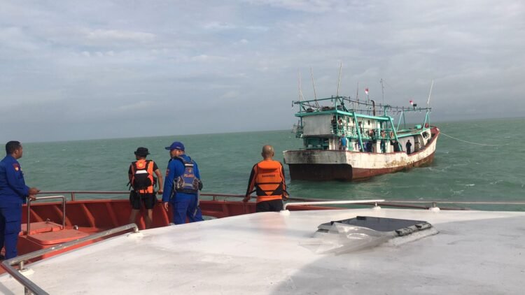 Kecelakaan Kapal K.M. Bintang Laut di Perairan Arafura, Tim SAR Gabungan Lanjutkan Pencarian
