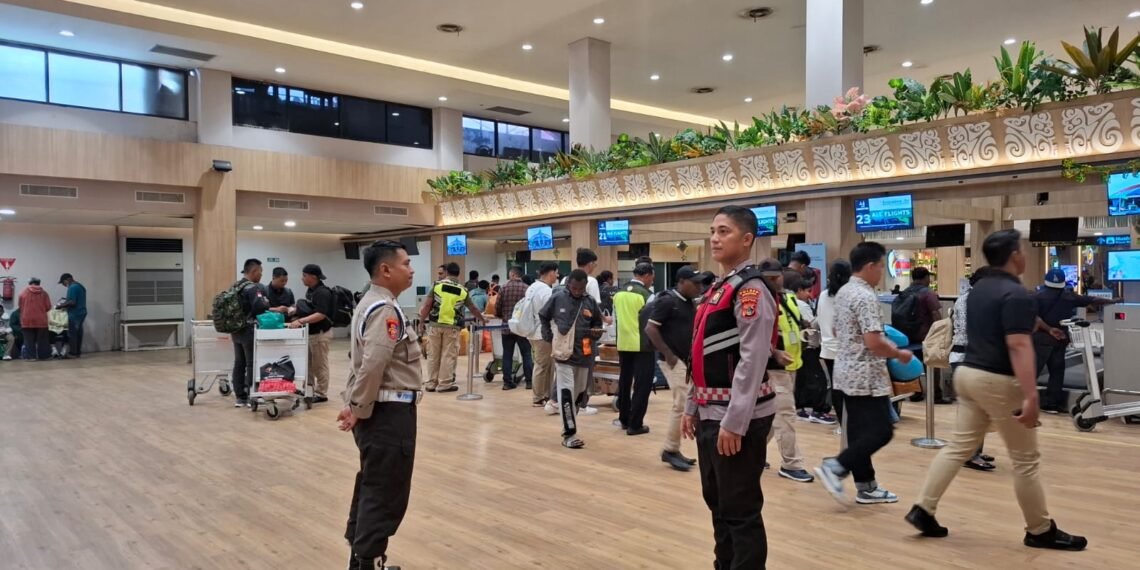 Jelang Arus Mudik Idul Fitri, Pengamanan Posko Angkutan Lebaran di Bandara Sentani Berjalan Kondusif