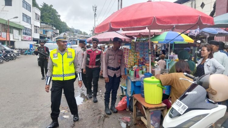 ‎Polda Papua Gelar Apel Operasi Ketupat Cartenz 2026, Personel Ditekankan Layani Masyarakat Secara Humanis