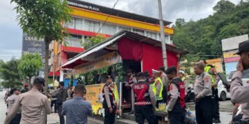 H-3 Lebaran, Satgas Operasi Ketupat Cartenz Polda Papua Perketat Pengamanan di Pusat Keramaian dan Tempat Ibadah