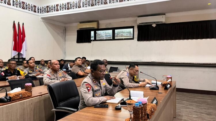 Polda Papua Gelar Anev Hari ke-7 Operasi Ketupat Cartenz 2026, Tekankan Optimalisasi Pelayanan dan Antisipasi Kerawanan