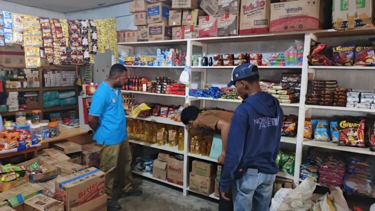 Satgas Pangan Polres Sarmi Lakukan Pengecekan Harga Beras di Kios Sultan, Pastikan Ketersediaan dan Stabilitas Harga