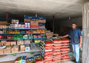 Satgas Pangan Polres Waropen Pantau Harga Beras di Retail Modern dan Pasar Tradisional