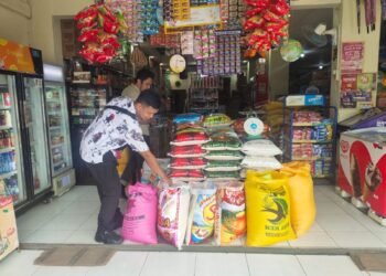 Polres Jayapura Lakukan Pengecekan Harga Beras di Retail Modern dan Pasar Tradisional Sentani