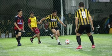 Pererat Sinergitas Melalui Olahraga, Tim Minisoccer Polda Papua Taklukkan Pertamina Patra Niaga dalam Laga Persahabatan