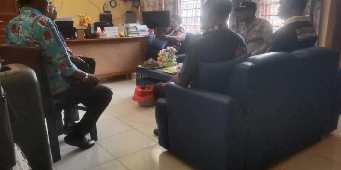 Polisi Sambangi Sekolah di Muara Tami, Perkuat Edukasi Kamtibmas bagi Pelajar