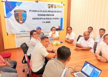 Propam Polda Papua Laksanakan Pemeriksaan Senjata Api dan Sosialisasi Pembinaan PNPP di Lingkungan Polda Papua