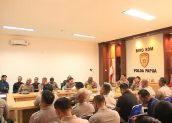 Optimalkan Persiapan, Polda Papua Gelar Rapat Penyerahan Jabatan Karo Ops Dan Pengantar Tugas 