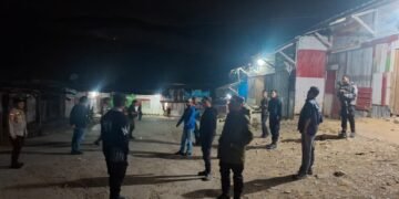 Patroli Malam Polres Tolikara Hadirkan Rasa Aman, Kota Karubaga Tetap Kondusif 