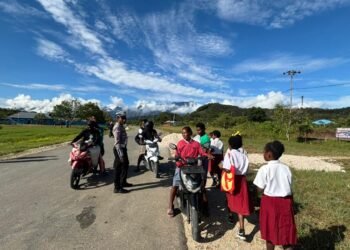 Satlantas Mamberamo Tengah Edukasi Pengendara, Pelanggaran Masih Ditemukan