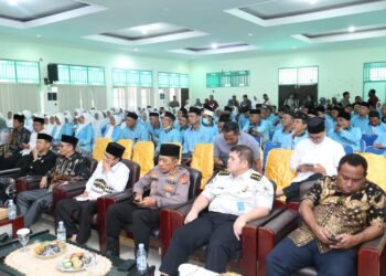 Pemerintah Provinsi Papua dan Polda Papua Lepas Keberangkatan 890 Jemaah Haji Tahun 1447 H 