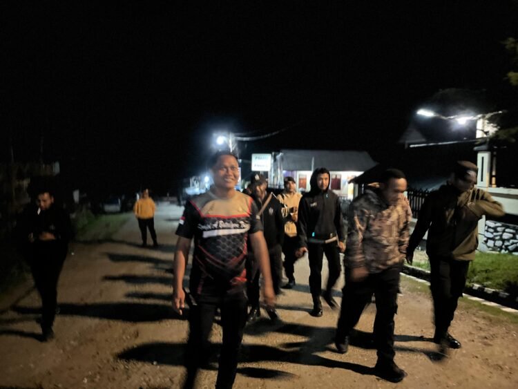 Patroli Malam Humanis, Polres Tolikara Perkuat Harkamtibmas di Kota Karubaga