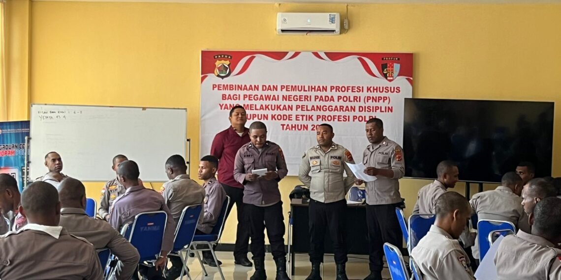 Hari Ke-4 Pelaksanaan PNPP, Polda Papua Perkuat Pembinaan Mental dan Disiplin Personel