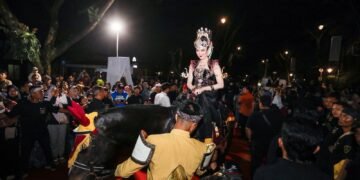 Kirab Milangkala Tatar Sunda, Nuansa Budaya Semarakkan Bandung