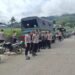 Patroli Humanis Regu Siaga II Polres Tolikara Jaga Kondusivitas Kota Karubaga