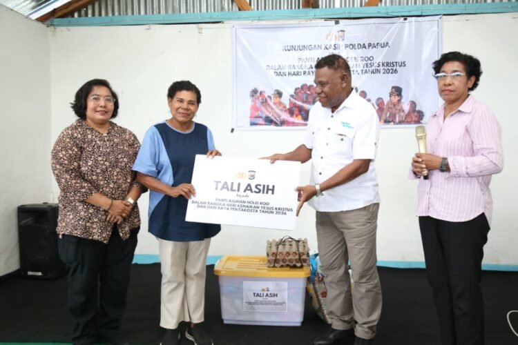 Momentum Kenaikan Yesus Kristus, Persekutuan Oikumene Polda Papua Tebar Kepedulian di Sentani