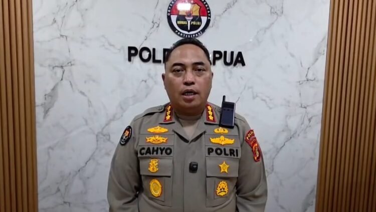 Polda Papua Tebar Kepedulian melalui Penyaluran Hewan Kurban Jelang Iduladha 1447 H