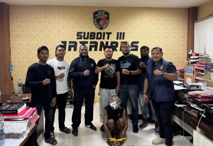 Tim Resmob Jatanras Polda Papua Barat Bekuk Spesialis Curat Kunci T, Motor Honda Crf Disita di Manokwari