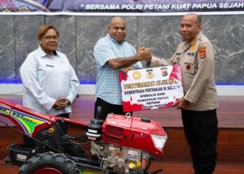 Polda Papua Terima Bantuan Alsintan dari Gubernur Papua untuk Perkuat Ketahanan Pangan
