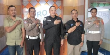 Polisi Menyapa di RRI Jayapura, Satlantas Polres Keerom Ajak Masyarakat Wujudkan Budaya Tertib Berlalu Lintas 