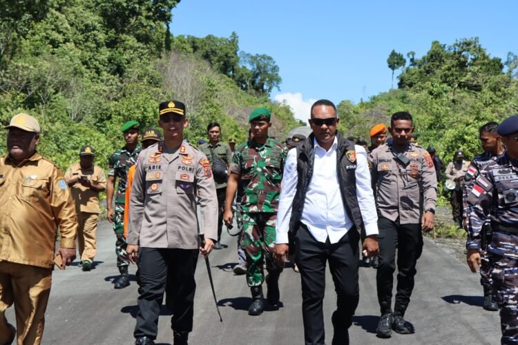 Polres Biak Numfor dan Jibom Polda Papua Laksanakan Disposal Bom Aktif Peninggalan Perang Dunia II yang Diserahkan Warga
