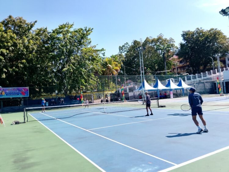 Hari Kedua Turnamen Tenis Kapolda Papua Cup 2026, Ratusan Peserta Tampilkan Persaingan Kompetitif