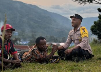 Bhabinkamtibmas Hadir di Tengah Masyarakat, Pererat Kedekatan Melalui Patroli Dialogis Humanis
