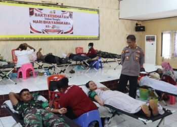 ‎Aksi Donor Darah Hari Bhayangkara ke-80 di Biak, Terkumpul 67 Kantong Darah