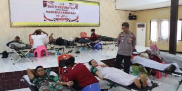 ‎Aksi Donor Darah Hari Bhayangkara ke-80 di Biak, Terkumpul 67 Kantong Darah