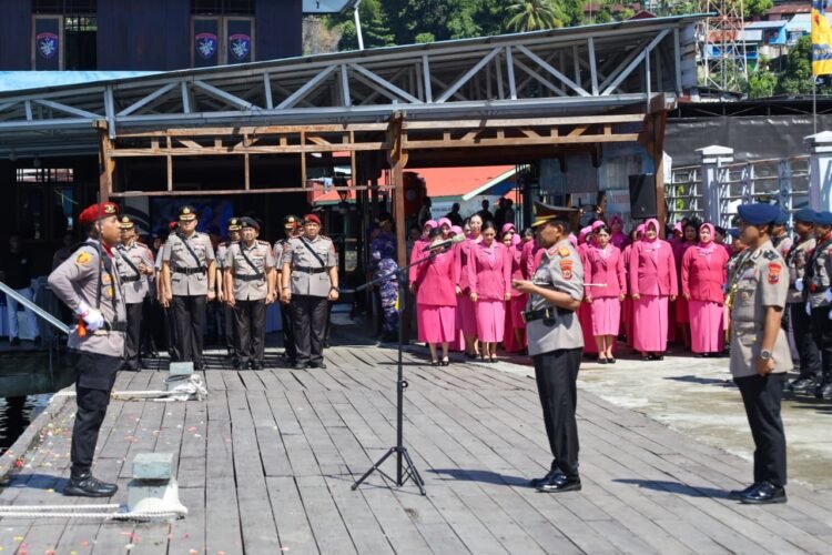 Kapolda Papua Pimpin Upacara Tabur Bunga di Laut Peringati Hari Bhayangkara ke-80 Tahun 2026