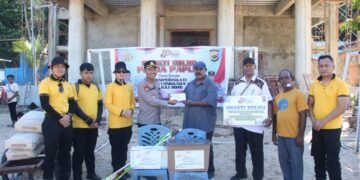 Sambut Hari Bhayangkara ke-80, Polda Papua Salurkan Bantuan Bahan Bangunan untuk Gereja GKI Ebenhezer Kayo Pulau