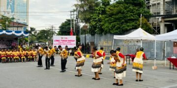 Meriahkan Hari Bhayangkara ke-80, Lomba Yospan Hari Kedua Tampilkan Semangat Budaya Papua di Taman Imbi
