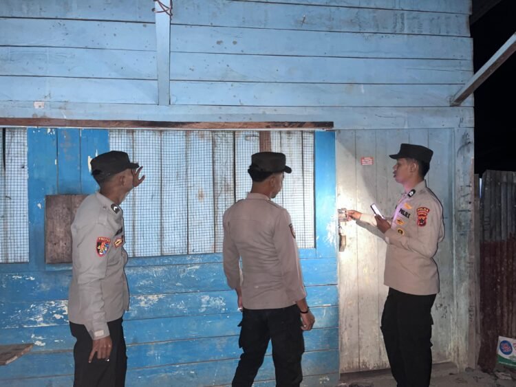 Pastikan Kios Warga Tetap Aman, Regu II Polsek Kelila Tingkatkan Patroli Preventif