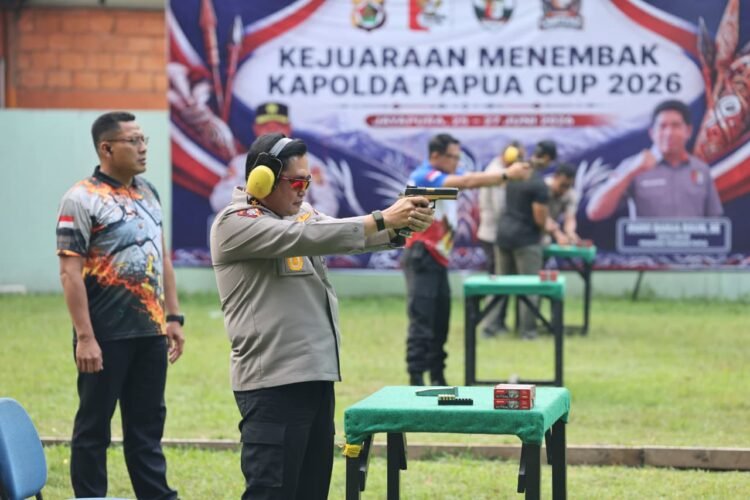 Bangun Sinergi dan Soliditas, Astama Ops Kapolri Latihan Menembak Bersama Jajaran Polda Papua
