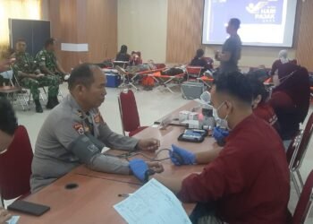 Wujud Kepedulian Polri, Personel Polres Merauke Berpartisipasi dalam Donor Darah Hari Pajak 2026