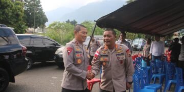 Ungkapan Duka Keluarga Besar Polda Papua, Wakapolda Melayat ke Rumah Duka Brigpol Fredy Lukas Awe