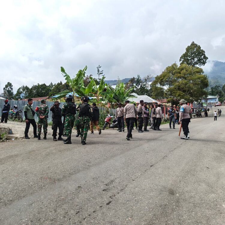 Polres Tolikara Pastikan Penyaluran Dana Desa Berjalan Aman dan Tepat Sasaran