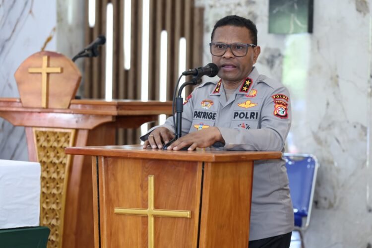 Kapolda Papua Ajak Personel Jadikan Kasih sebagai Kekuatan dalam Pengabdian