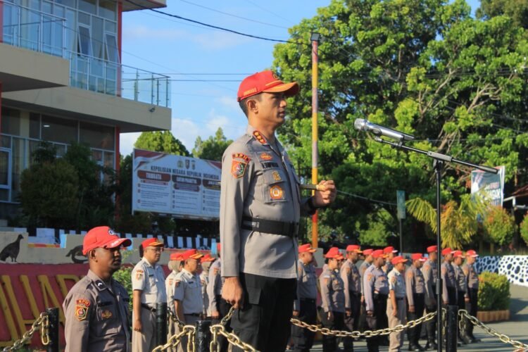 KA SPN Polda Papua Pimpin Upacara Penutupan dasar Bhayangkara dan Pengukuhan Resimen Siswa Diktuk Bintara Polri T.A. 2026