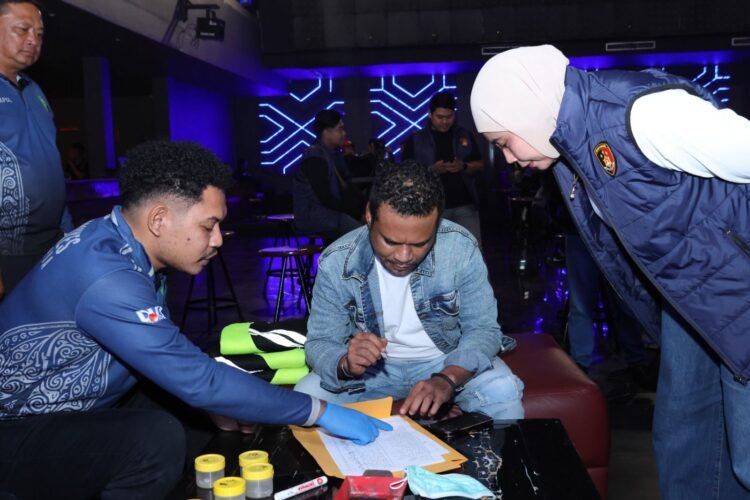 Cegah Penyalahgunaan Narkotika, Polda Papua Razia Tiga Tempat Hiburan Malam