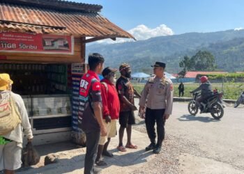 Polres Tolikara Sosialisasikan Pencegahan Karhutla kepada Masyarakat di Karubaga