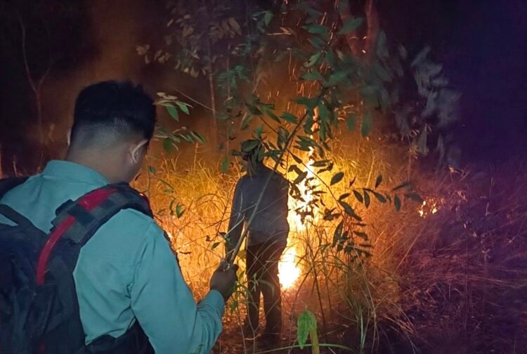 Sinergi TNI-Polri dan Warga, Karhutla di Yanggandur Berhasil Dipadamkan