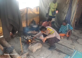 Patroli Dialogis Polsek Kimaam, Bhabinkamtibmas Edukasi Warga Cegah Karhutla